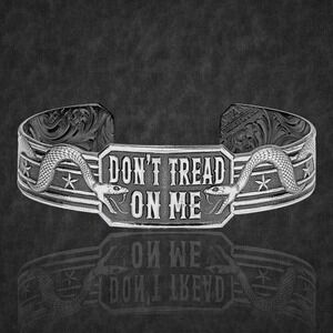 Montana Silversmiths Men's Gadsden DON'T TREAD ON ME Cuff Bracelet MSRP $85 New